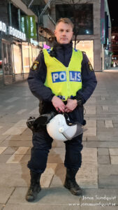 Jonas Sundquist - Skådespelare - jonassundquist.se - Beck - On-Set - Polis - Bild 02