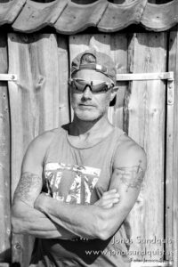 Jonas Sundquist - Skådespelare - jonassundquist.se - Modell - Sjöboden - 2021-07